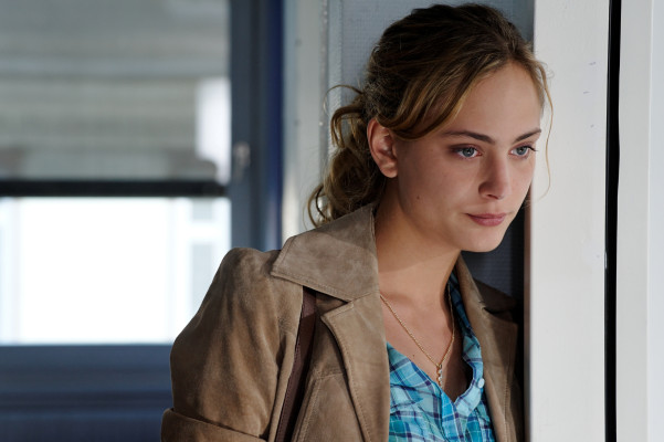 Nora Arnezeder pic #689363